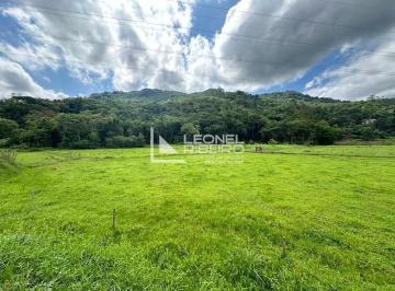 Rural · 20000m² · 4 Quartos · 1 Vaga · Sítio à venda no Bairro Dona Clara em Timbó/SC.