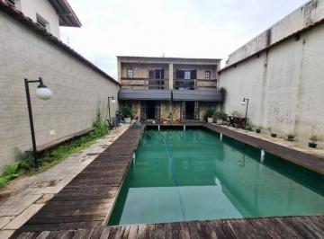 f114874ada1985f892a6b754a18290d6227f9c24 · Sobrado à Venda de 324m² no Jardim Realce em Suzano/SP: 05 dormitórios