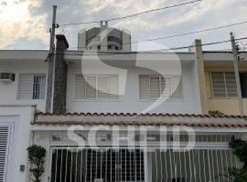 Casa · 138m² · 5 Quartos · 2 Vagas · Sobrado a venda em Moema com 05 Dormitórios sendo 2 suítes, e 02 vagas de garagem