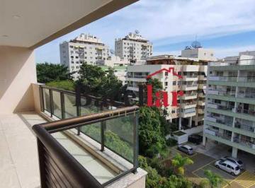 Apartamento · 169m² · 3 Quartos · 1 Vaga · Cobertura - Duplex / Residencial / Anil