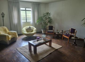 07f611211ed1a7acee381e25db5d78b2.jpeg · Casa com 4 quartos para alugar em Belo Horizonte, no bairro Carmo