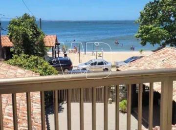Casa · 5 Quartos · 3 Vagas · Casa à venda em São Pedro da Aldeia, Flexeira, com 5 quartos