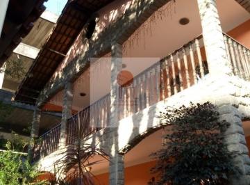 Apartamento · 360m² · 4 Quartos · 3 Vagas · Excelente Casa Duplex em Itapuã - Vila Velha