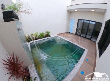 Casa · 155m² · 3 Quartos · Casa Alto Padrão no Condomínio Cidade das Flores