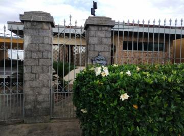 Casa · 300m² · 3 Quartos · 4 Vagas · Casa de vila para venda na Lapa