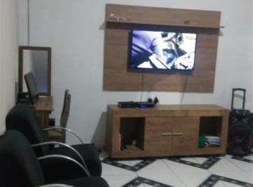 Casa · 200m² · 2 Quartos · 2 Vagas · Casa à venda - na Vila Nova Bonsucesso