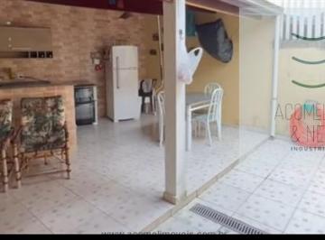Casa · 67m² · 2 Quartos · 3 Vagas · Casa à venda - em Suarão