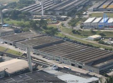 Comercial · 14700m² · 83 Vagas · Comercial à venda - no Planalto