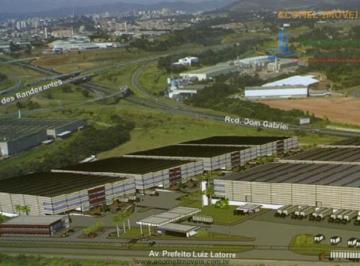 Comercial · 8000m² · 20 Vagas · Comercial para aluguel - no Distrito Industrial