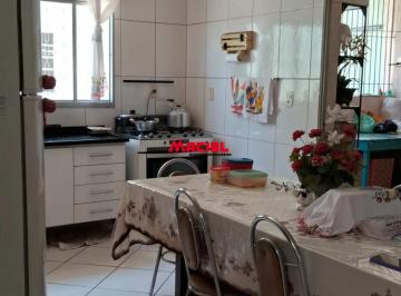 Casa · 180m² · 2 Quartos · 2 Vagas · Casa Padrão em São José dos Campos