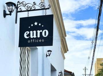 Comercial · 250m² · 3 Vagas · Bem-vindo ao Euro Offices, um espaço exclusivo para locação de salas comerciais privativas, inspirad