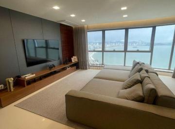 Apartamento · 252m² · 4 Quartos · 3 Vagas · Apartamento com 4 suítes à venda no edifício Yachthouse em Balneário Camboriú/S