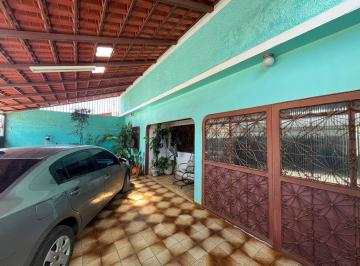 Casa de 3 quartos, Gama · CASA COM 3 QUARTOS SENDO 1 SUÍTE, COM 1 CASA NOS FUNDOS,