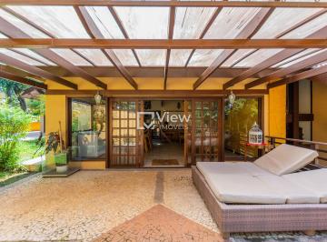 Casa · 500m² · 4 Quartos · 2 Vagas · Tranquilidade, muito verde, muito sol, luminosidad