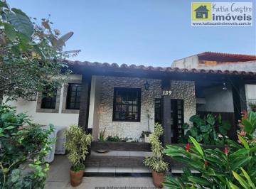 Casa · 206m² · 4 Quartos · 3 Vagas · Casa à venda - em Piratininga