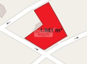 Terreno · 1941m² · Belíssimo Terreno Comercial Frente para 2 Ruas à Venda, 1.941m² - Jardim do Mar, São Bernardo do Cam