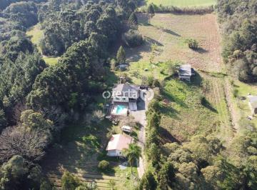 Rural · 260m² · 3 Quartos · 2 Vagas · Chácara em Araucária