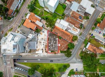 Terreno · 648m² · TERRENO NA AV. VISCONDE DE GUARAPUAVA