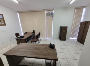 182_iuos6e1Wt9T88R2_1826481fb13a2cd7.jpg · SALA AMPLA E MOBILIADA APROVEITE!!