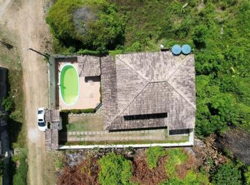 174_iPIm45288x7_174645392c231cf7.jpg · CASA COM PISCINA