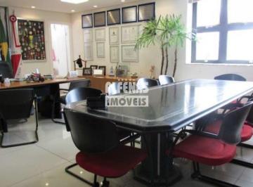Comercial · 220m² · 2 Vagas · Andar corrido à venda no Bairro Santo Agostinho