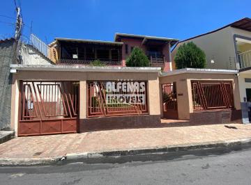 Casa · 108m² · Excelente casa para fim comercial