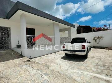 Casa · 250m² · 4 Quartos · 5 Vagas · Casa em Rua Oneida Agra da Nóbrega - Altiplano Cabo Branco - João Pessoa/PB