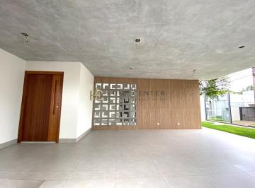 Casa · 220m² · 3 Quartos · 4 Vagas · Casa à venda em Maringá, Zona 05, com 3 suítes, com 220 m²