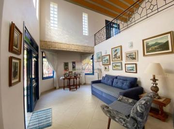 20918907_4.jpg · Casa Com Suíte Demi-Suíte e Amplo Espaço no Glória