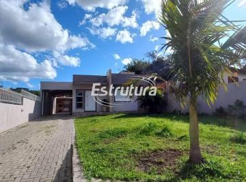 Casa · 3 Quartos · 2 Vagas · Casa de 3 dormitórios em ótima localização