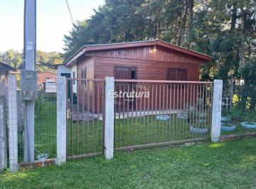 Casa · 69m² · 2 Quartos · Casa de madeira com um terreno de 10x30 central , em Itaara
