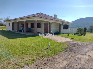 Casa · 187m² · 10 Quartos · 3 Vagas · Oportunidade de Investimento 4 casas e 3 hectares de terra, possibilidade de con