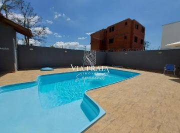 Casa · 207m² · 3 Quartos · 2 Vagas · Sobrado com piscina a venda em Piçarras