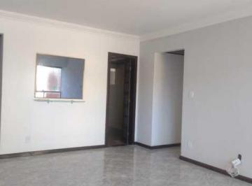 Apartamento · 110m² · 3 Quartos · 2 Vagas · APARTAMENTO 3 Quartos (1 suíte), em 110m², no Costa Azul