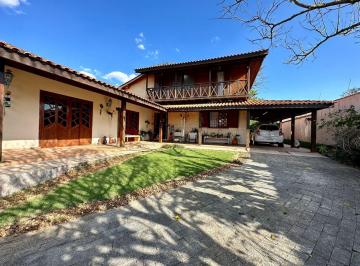 Casa · 240m² · 3 Quartos · 8 Vagas · Casa com 03 dormitórios, sendo 01 suíte, à venda no Mogi Moderno, Mogi das Cruzes - SP