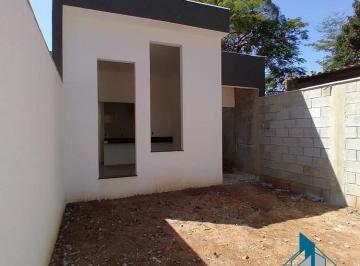 Casa · 65m² · 3 Quartos · 2 Vagas · Casa 3 quartos à venda, 85m²,  Cachoeira São José da Lapa/MG