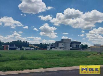 90cf8fd82460f4b233c93cbe0ae419472e86ad0b · Condominio Villa dos Pinheiros (á venda)