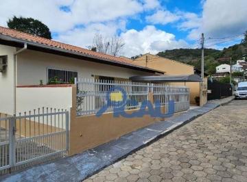 54f755472d92bf00a13c949c77b48730160d66f1 · Casa com 2 kitnets a Velha