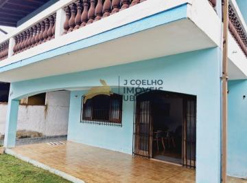 Foto 01 · Casa a venda com 4 dormitórios sendo duas suítes perto da praia do Perequê Açu em Ubatuba