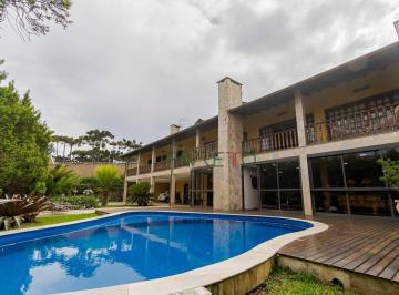 16f11626b519207185c3ef9ebff905b5ea539bbe · Casa com 4 dormitórios à venda, 734 m² por R$ 3.700.000,00 - Loteamento Pineville - Pinhais/PR