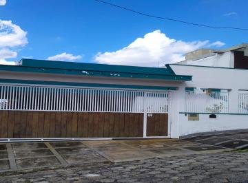 Foto 13 · Casa de Alto Padrão com 4 Quartos, sendo 2 Suítes, 635m², localizada no Centro de Jacareí