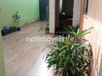 ab5fa2e4-0-whatsapp-image-2022-12-26-at-12.17.39.jpeg · Casa geminada com  Habite-se  ótimo acabento interno.