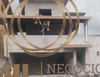 Foto 01 · Belíssimo Sobrado em Condomínio de Alto Padrão em São José dos Campos - Residencial Mantiqueira 3 Q