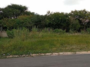Foto 01 · TERRENO COMERCIAL