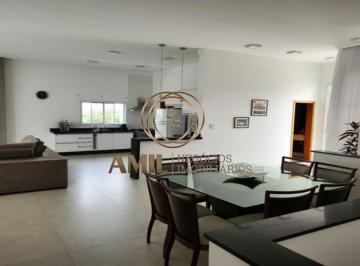 Foto 04 · Casa com 5 Dormitórios (4 Suítes), 600m² de Área Construída em Terreno de 1.019m² no Parque Lago Dou