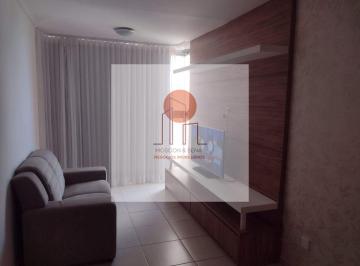 Apartamento · 80m² · 3 Quartos · 1 Vaga · Excelente apartamento com 3 quartos, montado, na quadra do mar em Itapuã