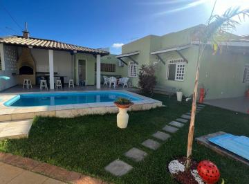 Casa de 4 quartos, Aracaju · Condomínio de Frente pro mar