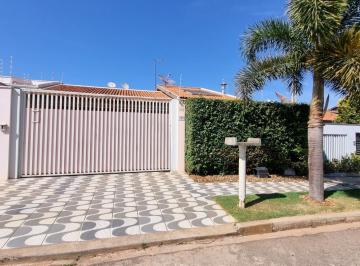 202510271722161661.jpg · Casa para Venda em Tatuí, Colina Verde, 4 dormitórios, 4 suítes, 5 banheiros, 4 vagas