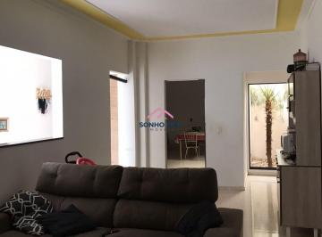 Foto 01 · Ótimo imóvel com sala, copa, cozinha, 3 dormitorios, sendo uma suíte, lavanderia, área de lazer com 