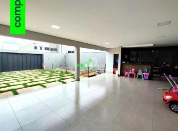 Casa · 175m² · 3 Quartos · 6 Vagas · Casa no Jardim Botânico
